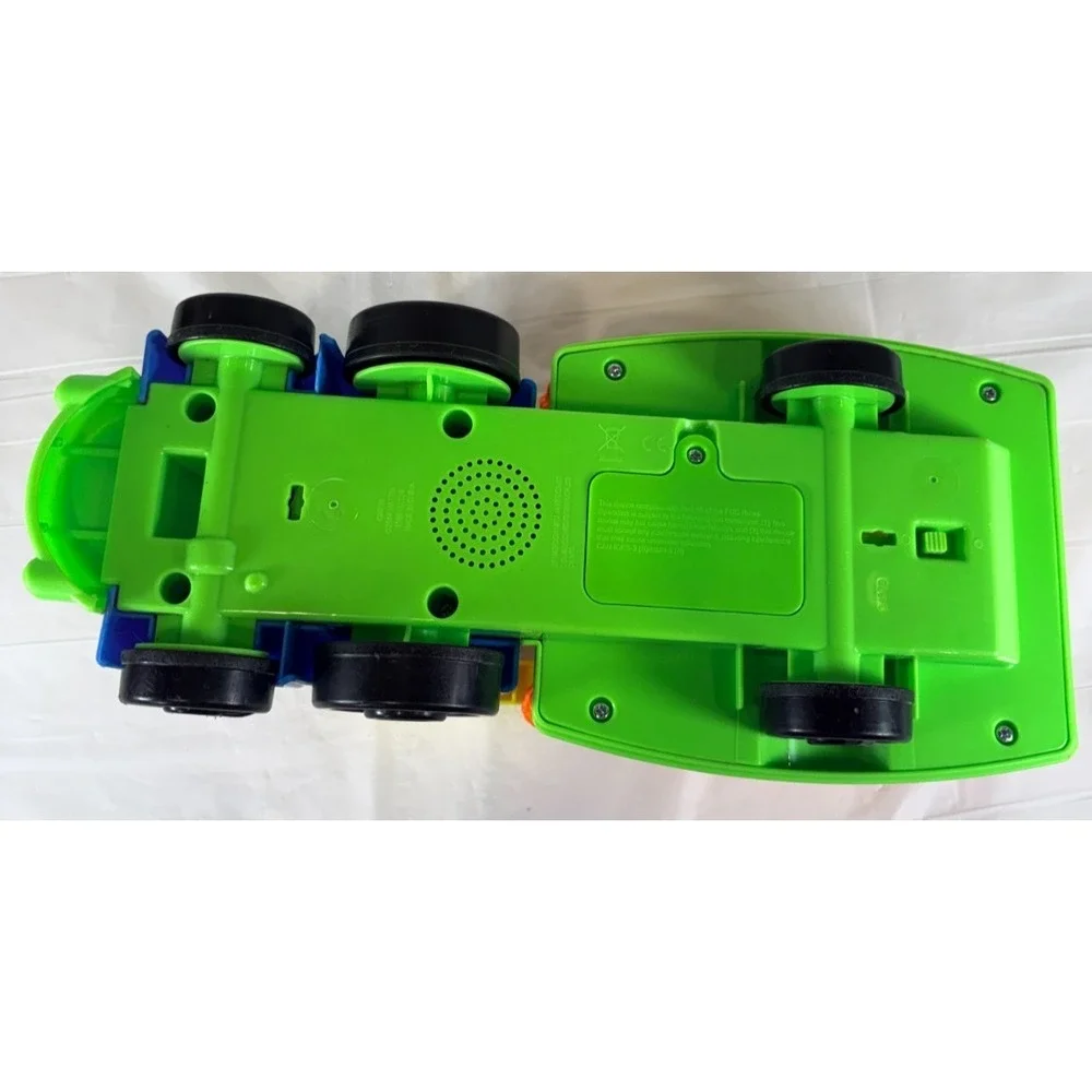 Fisher‎ Price Little People Blue Green Tractor Trailer Wagon - Not Working